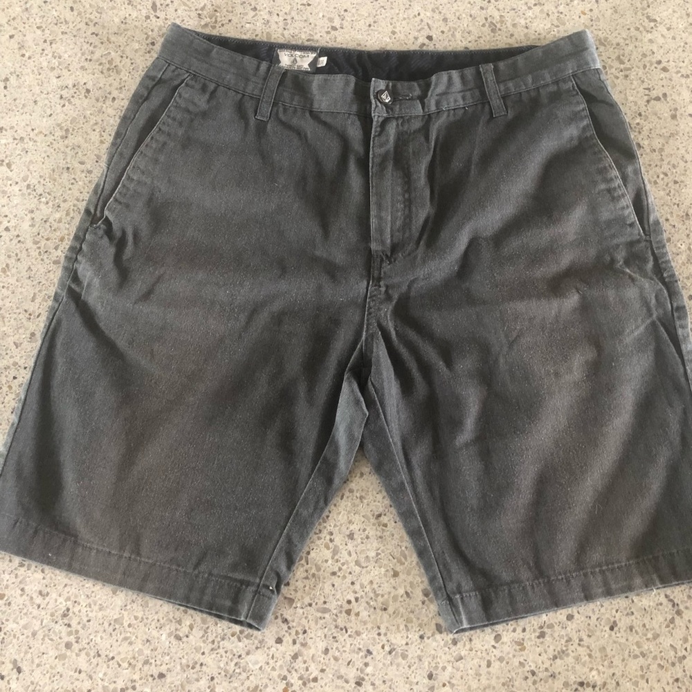 Volcom Chino Shorts size 34